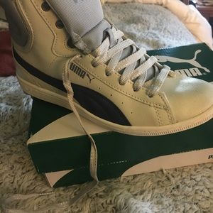 7 puma high tops new never worn